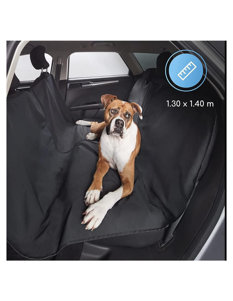 Cubre asientos para perro 3