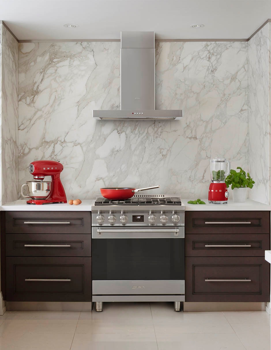 Estufa de piso a Gas natural/lp Smeg Professional 76 cm SPR30UGGX de 4 quemadores