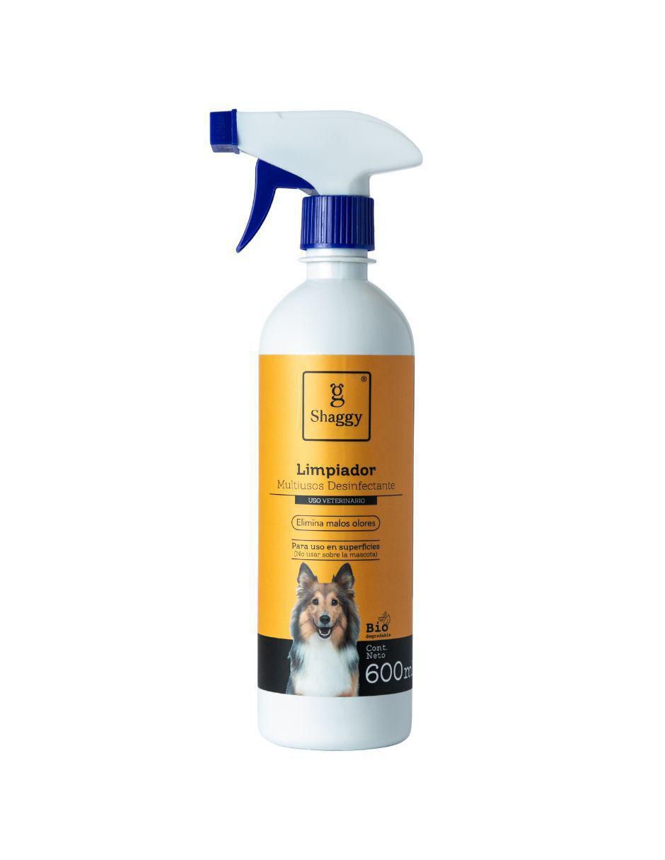 Solución limpiadora para perro